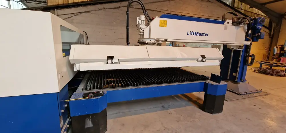 déplacement decoupe laser